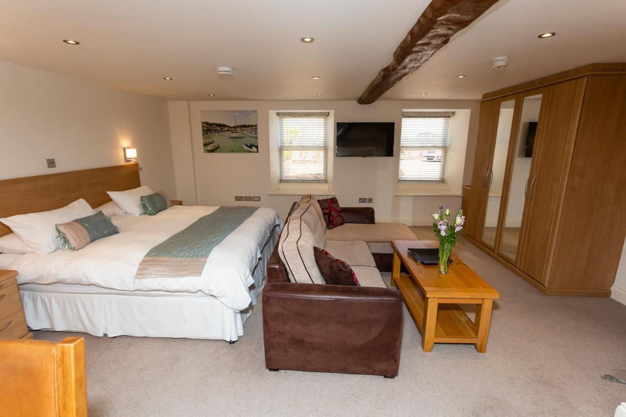 Porthole Suites St Aubin Buitenkant foto