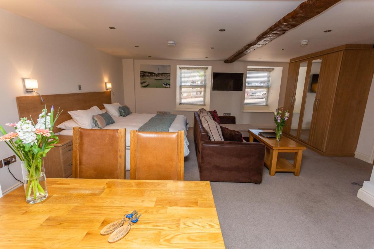 Porthole Suites St Aubin Buitenkant foto