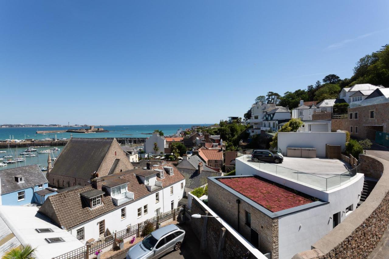 Porthole Suites St Aubin Buitenkant foto