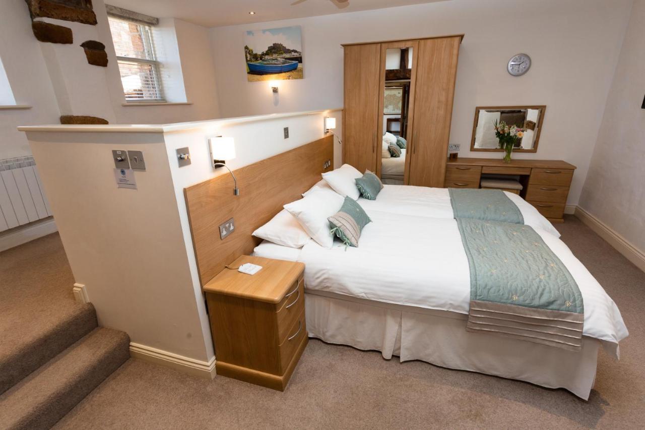 Porthole Suites St Aubin Buitenkant foto
