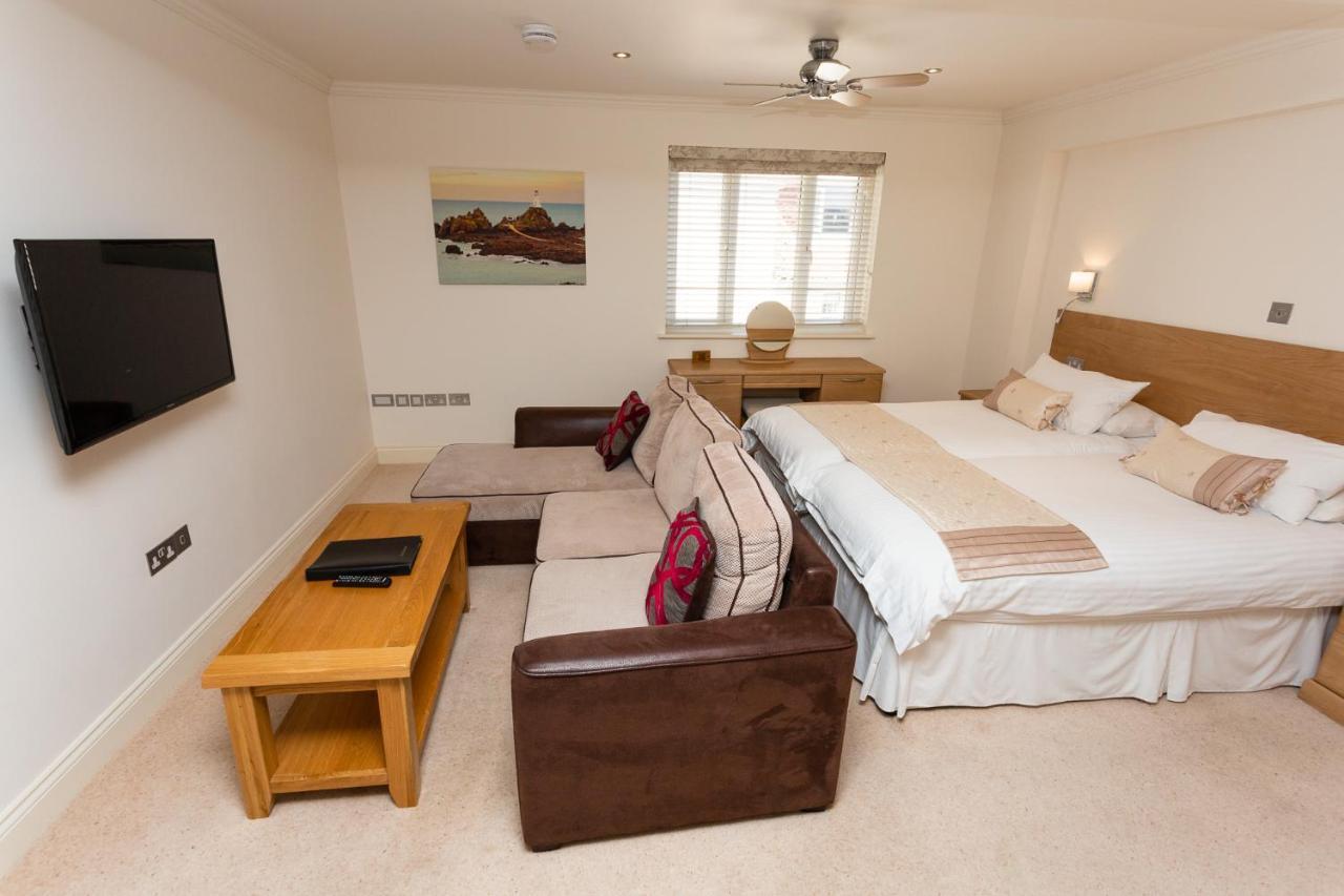 Porthole Suites St Aubin Buitenkant foto