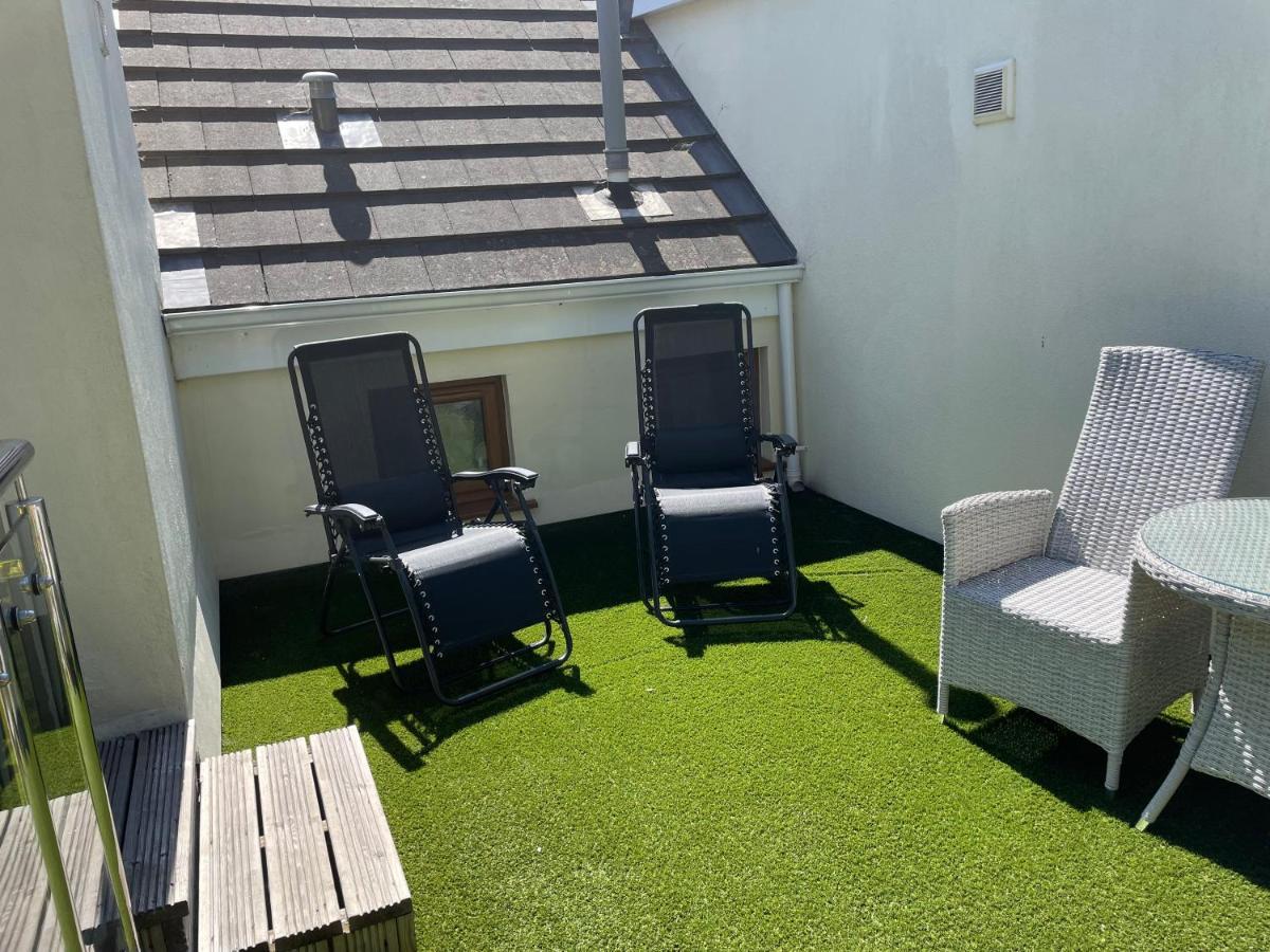 Porthole Suites St Aubin Buitenkant foto