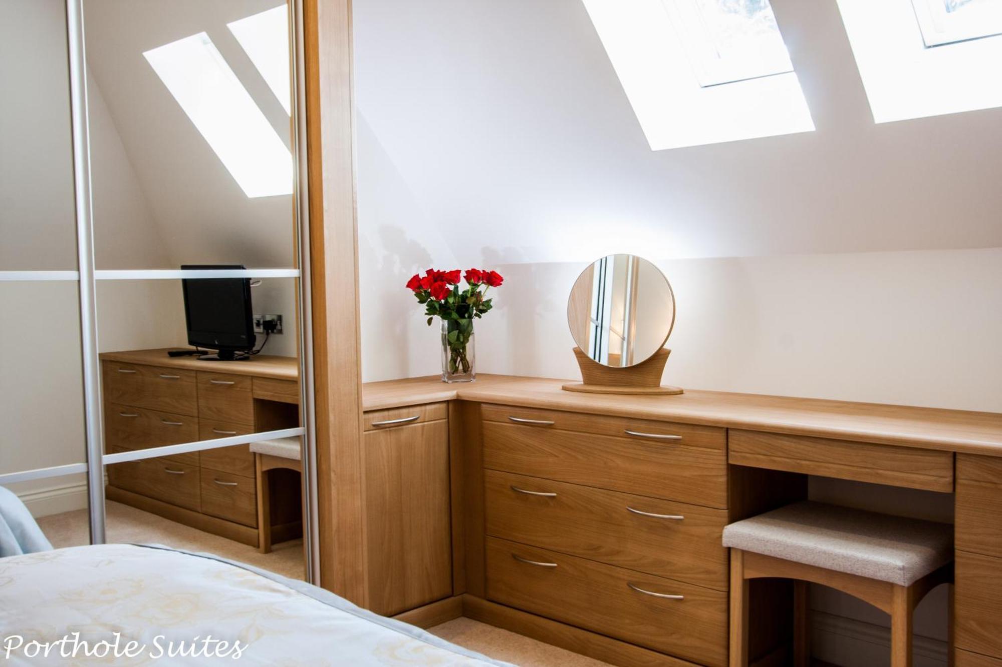Porthole Suites St Aubin Kamer foto